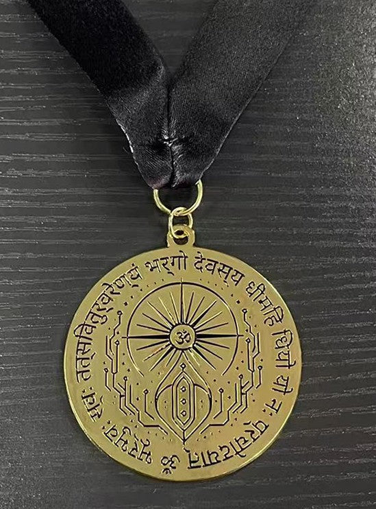 The Divine radiance medallion 2.0